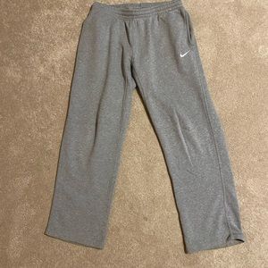 comfortable sweat pants. Pajama pant like material. Relaxed with draw string.